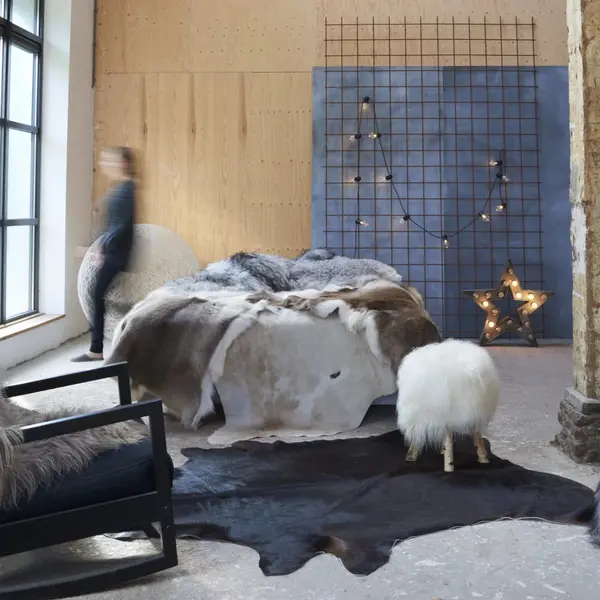 Gossi covor din piele de vaca naturala, negru, 150 x 170 cm