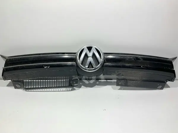Grila centrala bara fata Volkswagen Golf 6 (2008-2013)
