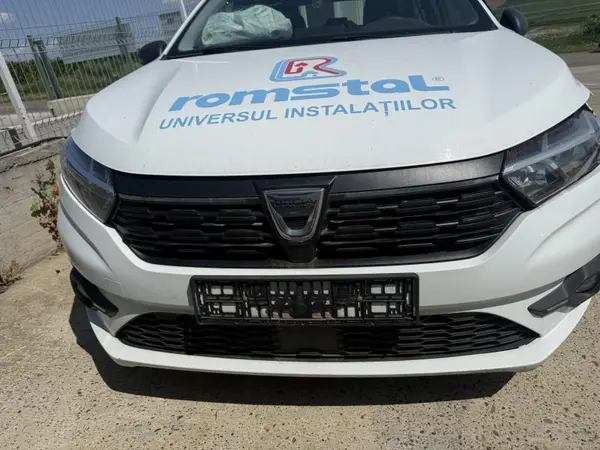 Grila centrala Dacia Logan 3 (2020->)