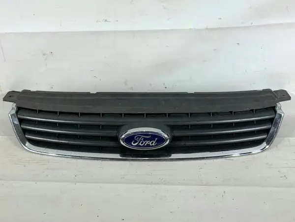 Grila centrala radiator 8V41-R7081-A Ford Focus 2 facelift (2008-2010)