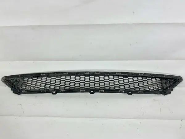 Grila inferioara bara fata 86561-D7000 Hyundai Tucson 3 (2015-2018)