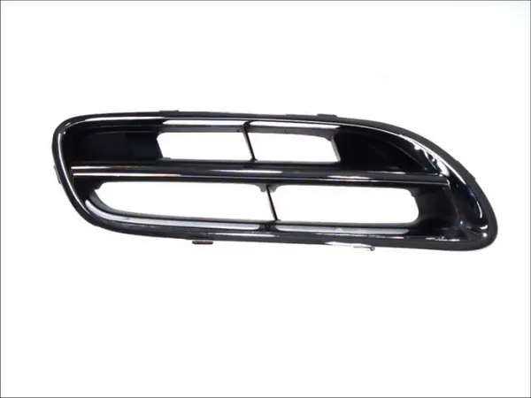 Grila radiator fata dreapta negru crom NISSAN MICRA intre 1998-2000