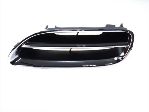 Grila radiator fata stanga negru crom NISSAN MICRA intre 1998-2000