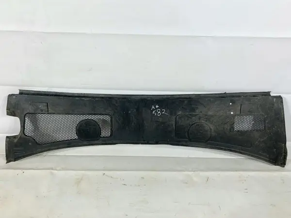 Grila stergator parbriz 4F2819447 Audi A6 Allroad (2006-2011) [4FH, C6]