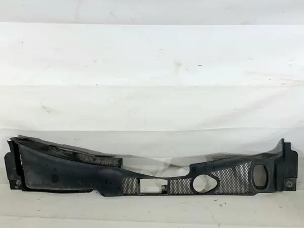 Grila stergator parbriz 8K1819447 Audi A4 Allroad (2009-2011) [8KH, B8]
