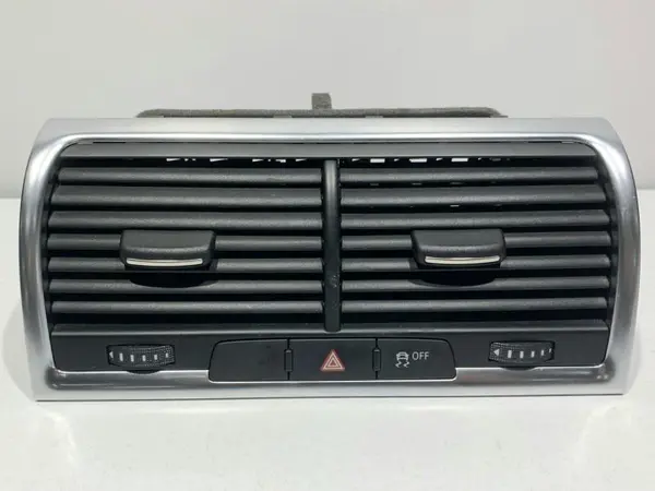 Grila ventilatie bord centrala 4L0820951 Audi Q7 facelift (2010-2015) [4L]