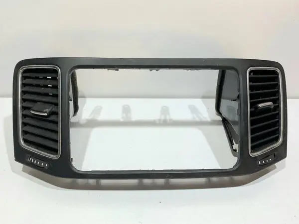 Grila ventilatie bord centrala 7N0858069D Volkswagen Sharan (2010-2015) [7N]
