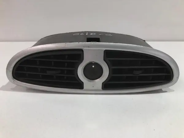 Grila ventilatie bord centrala Renault Clio 3 (2005-2009)