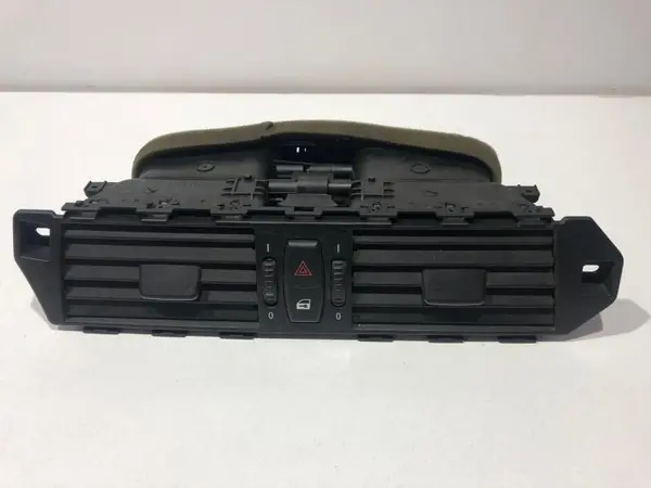 Grila ventilatie centrala 6910734 BMW Seria 5 LCI (2007-2010)[e60]