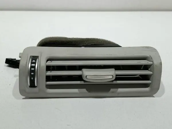 Grila ventilatie dreapta fata 4G0819210E Audi A7 (2010-2018) [4g]
