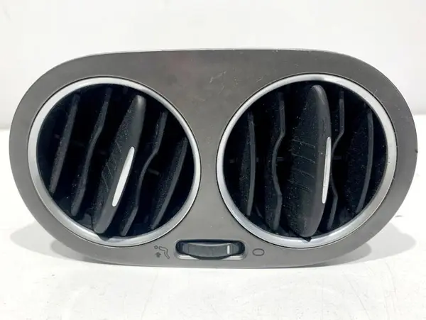 Grila ventilatie dreapta fata 5M0819710 Volkswagen Tiguan (2007-2011)