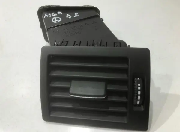 Grila ventilatie dreapta fata a1698300254 Mercedes B-Class (2004-2011) [W245]