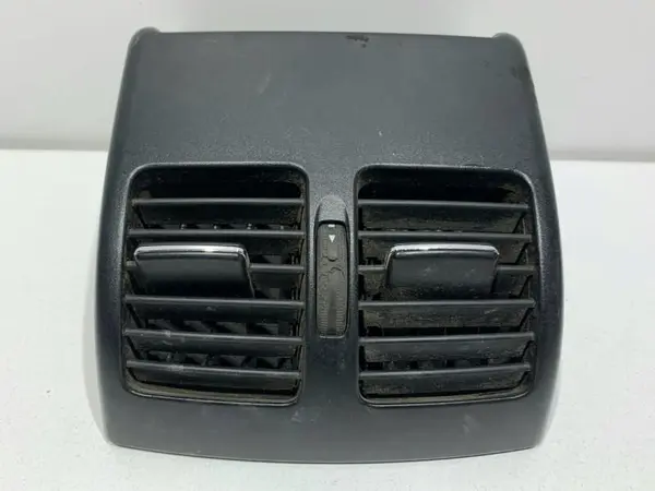 Grila ventilatie spate A2048300354 Mercedes C-class facelift (2011-2015) [w204]