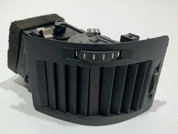 Grila ventilatie stanga fata 1Z0819701 Skoda Octavia 2 (2004-2008)