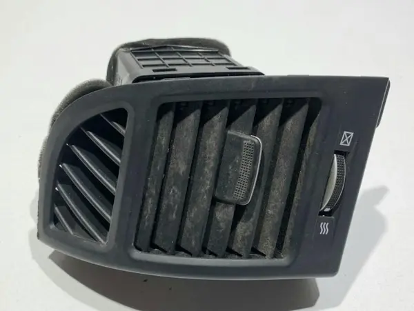 Grila ventilatie stanga fata 97490-2B900 Hyundai Santa Fe 2 (2006-2012)