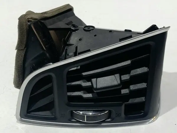 Grila ventilatie stanga fata Ford C-Max 2 (2010-2019)
