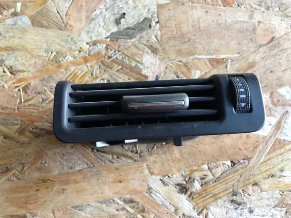 Grile ventilatie stanga 4l0819209 Audi Q7 (2006-2010) [4L]