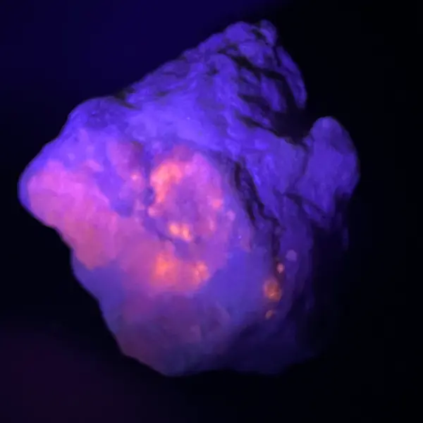 Hackmanit mov Uv reactive piatra bruta m9