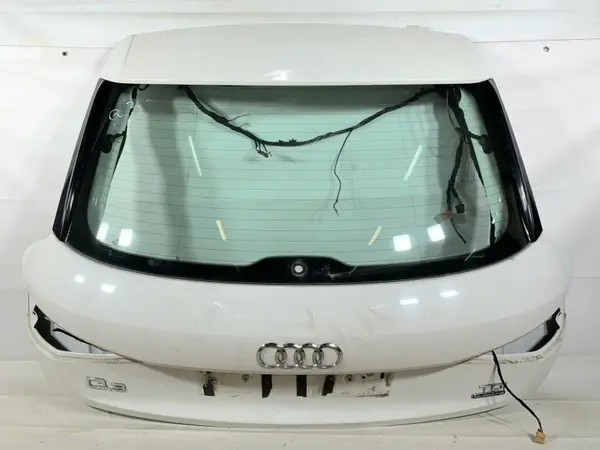 Haion cu luneta culoare alb - lb9a Audi Q3 (2011-2017) [8U]