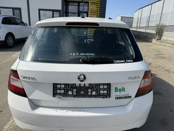 Haion cu luneta culoare alba - lf9e Skoda Fabia 3 (2014-2018)