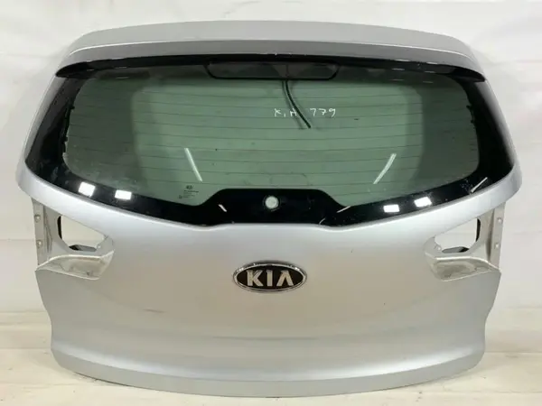 Haion cu luneta culoare argintie Kia Sportage (2010-2015)