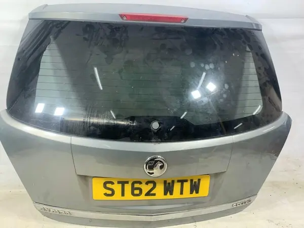 Haion cu luneta culoare gri - gje Opel Antara facelift (2010-2016)