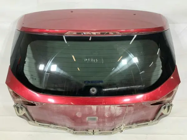 Haion cu luneta culoare red candy tint cc Ford Focus 3 facelift (2013-2018)