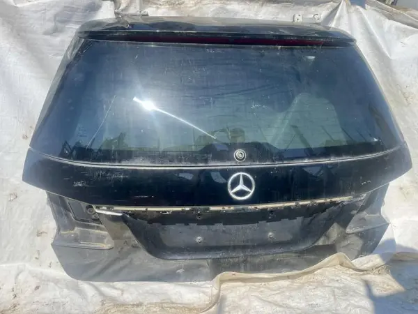 Haion cu luneta Mercedes E-Class (2009->) [W212]