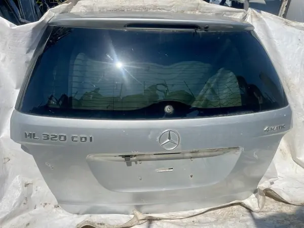 Haion cu luneta Mercedes ML (2006-2011)[w164]