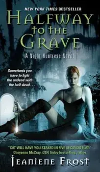 Halfway to the Grave, Paperback/Jeaniene Frost