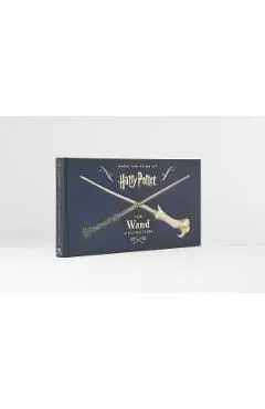 Harry Potter: The Wand Collection (Book) - Monique Peterson
