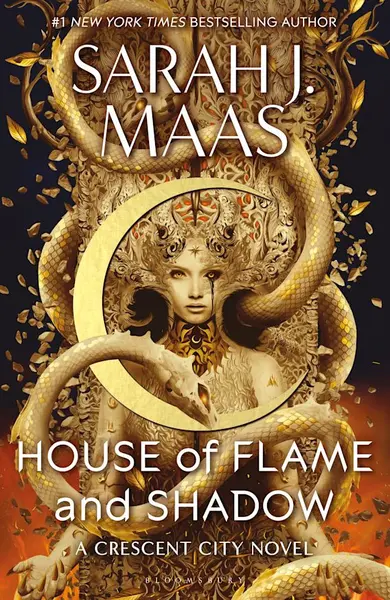House of Flame and Shadow (Crescent City 3) - Paperback