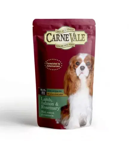 Hrana umeda pentru caini Carnevale cu miel somon 125 gr