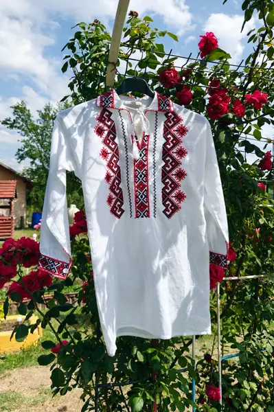 Ie traditionala baieti Sabin 2