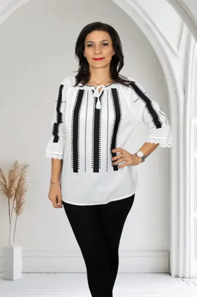 Ie Traditionala Corina 32