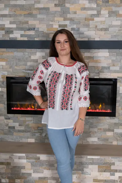 Ie Traditionala Marguta
