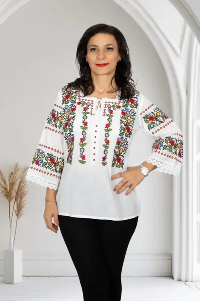 Ie Traditionala Roberta 3