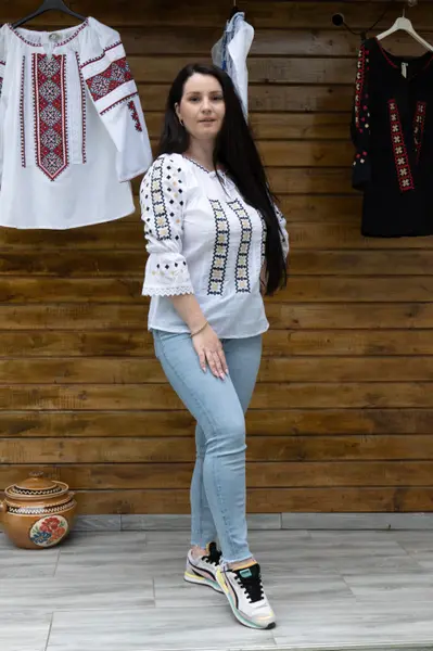 Ie Traditionala Tania