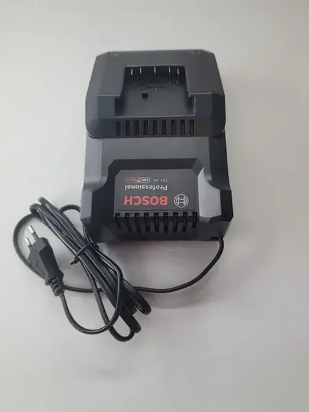 Incarcator rapid Bosch Professional 1600A019RJ, 14.4-18 V, 4 A curent incarcare