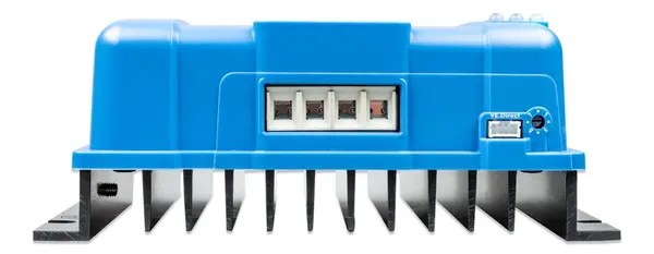 Incarcator solar 12V 24V 30A Victron Energy BlueSolar MPPT 100/30 - SCC020030200