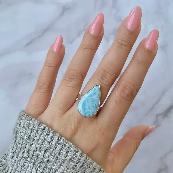 Inel ajustabil cu piatra larimar din argint model 2