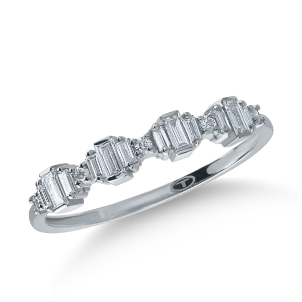 Inel din aur alb cu diamante baguette de 0.2ct