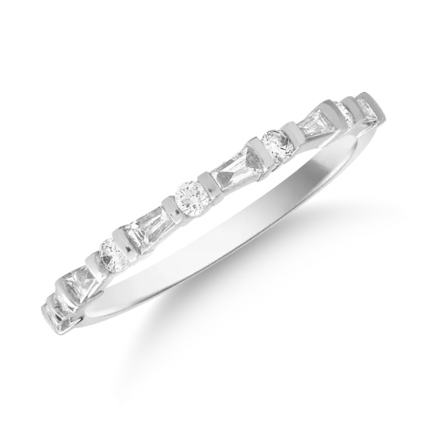 Inel din aur alb cu diamante baguette si rotunde de 0.3ct