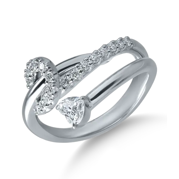 Inel din aur alb cu diamante heart si rotunde de 0.61ct