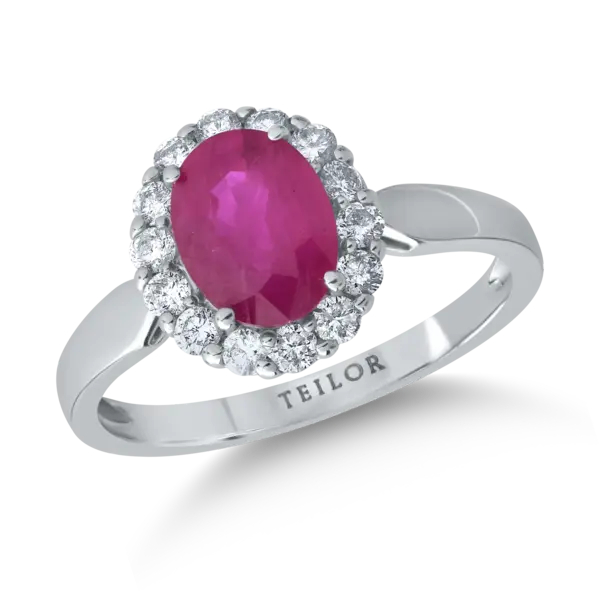 Inel din aur alb cu rubin oval de 1.6ct si diamante de 0.3ct