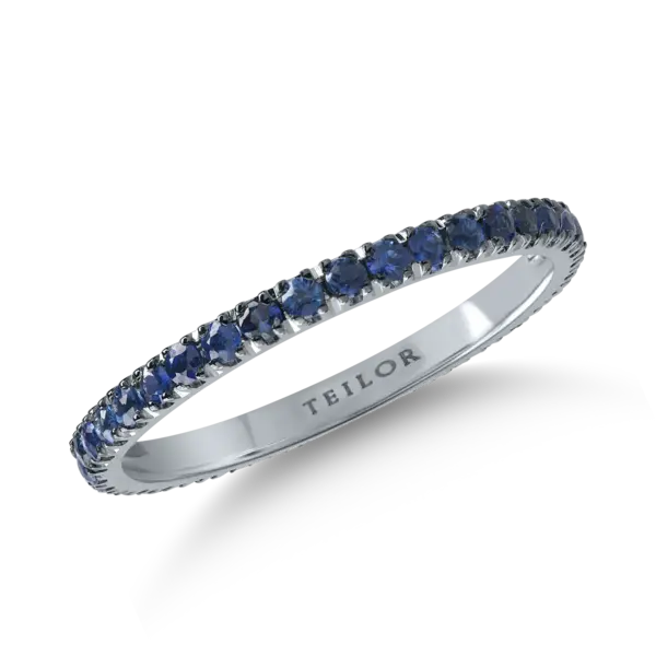 Inel eternity din aur alb cu safire de 0.7ct