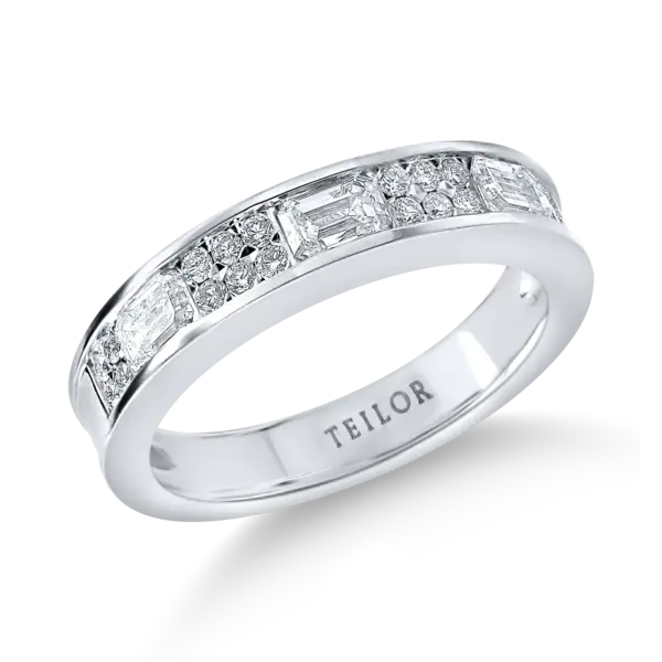 Inel semieternity din aur alb cu diamante emerald si rotunde de 0.8ct