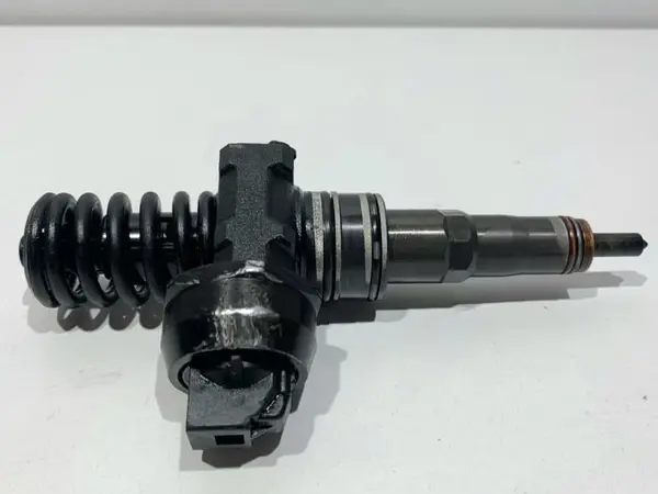 Injector 038130073BN Seat Altea (2004-2009) 1.9 tdi BLS