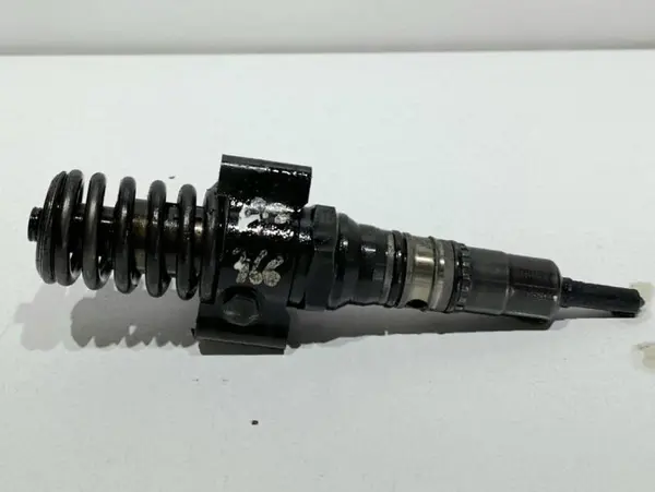 Injector 03G130073G Seat Leon 2 (2005-2013) 2.0 tdi BKD