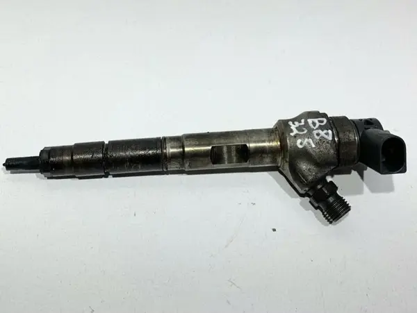 Injector 04L130277AD Volkswagen Golf 7 facelift (2017-2020) 1.6 tdi DCXA; CRH; CRK; CXM